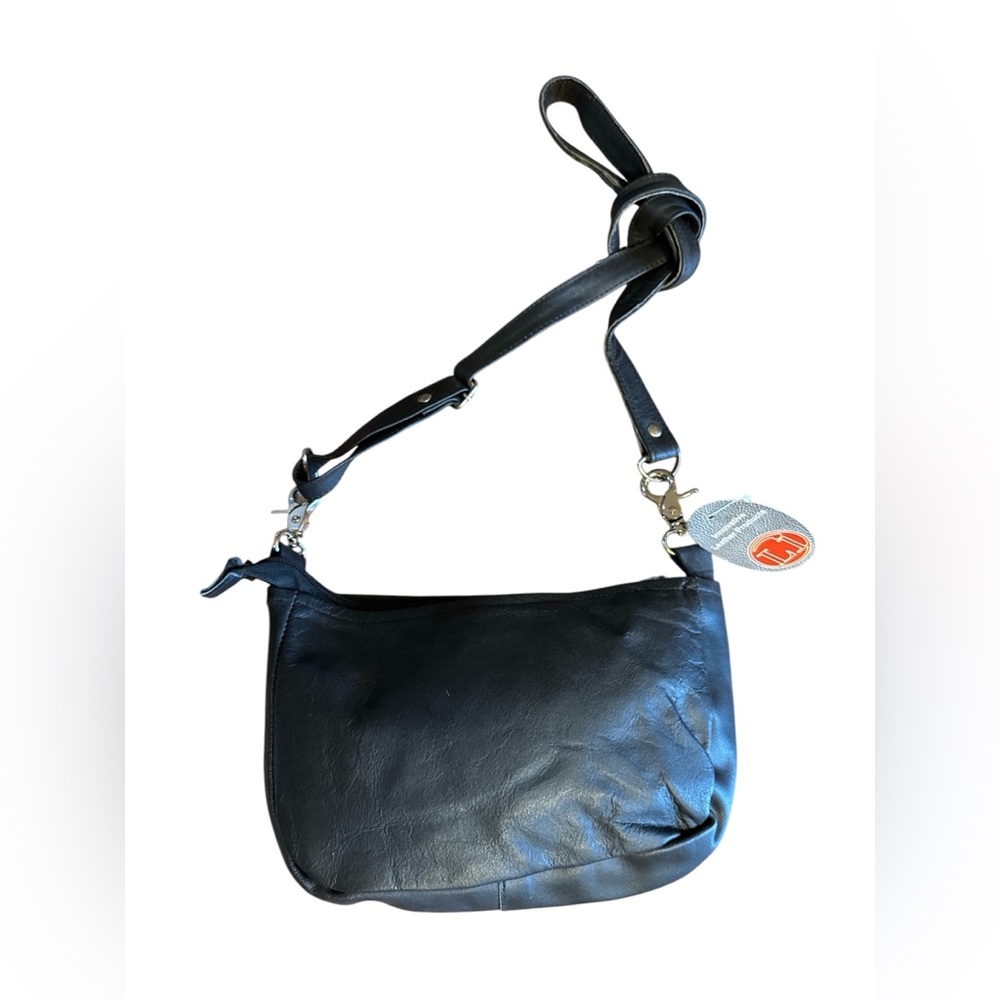 BNWT Black Leather Minimalist Shoulder Bag Black Leather Shoulder Bag